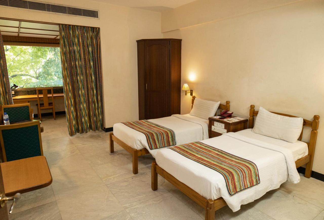 Bell Hotel Sivakasi Exterior photo